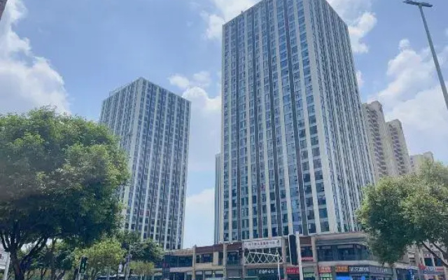 Feiyu E-Sports Hotel (Leshan Wanda Plaza)