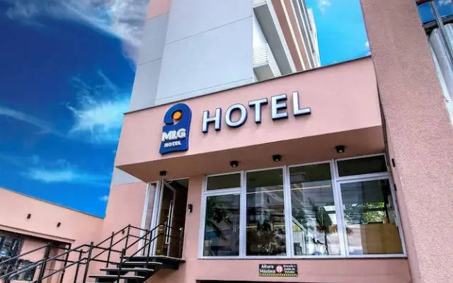Mlg Hotel