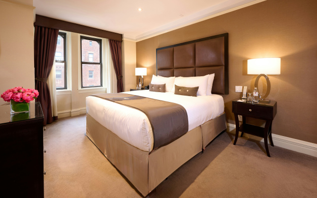 Fitzpatrick Manhattan Hotel