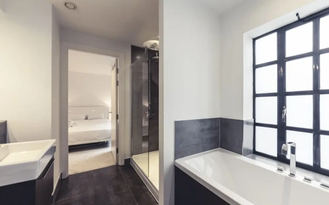 Covent Garden - The Strand Apartments