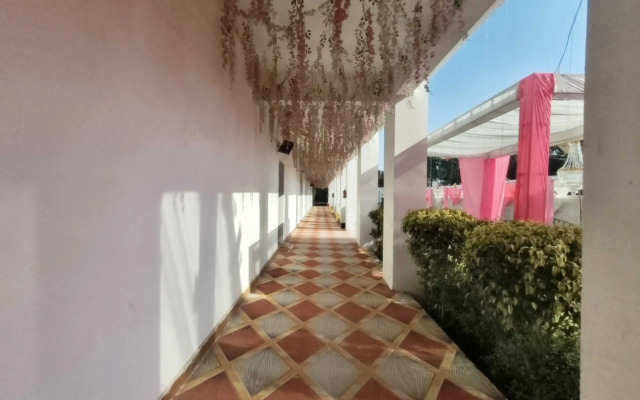 Super Hotel O Takrohi Hospital Road Formerly Madhuraj Palace