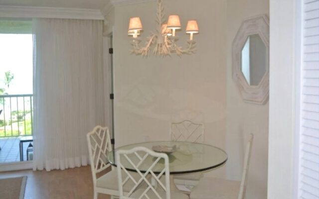 Seagate W 502 - 2 Br Condo