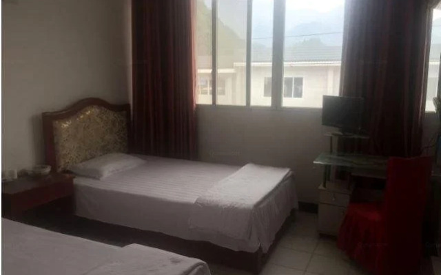 Ya'an Baoxing Fuyuan Hotel