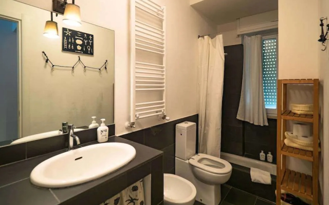 Sciacchetrà Apartment with AC