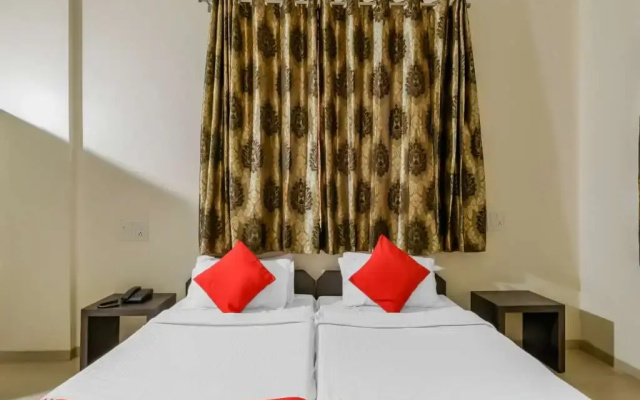 Hotel Rainbow Inn by OYO Rooms