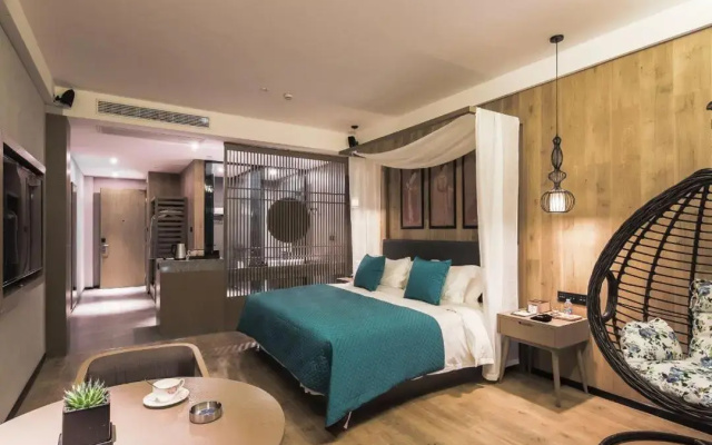 Lestie Hotel (Nanjing Xianlin college town)