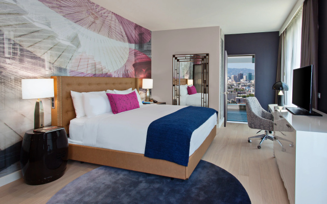 Hotel Indigo Los Angeles Downtown by IHG