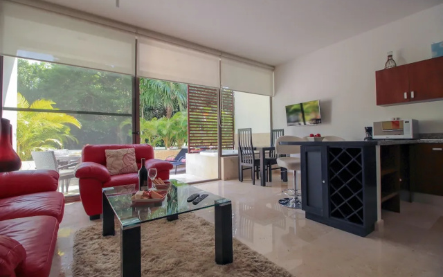 Stunning Studio with Jacuzzi on Terrace by olahola