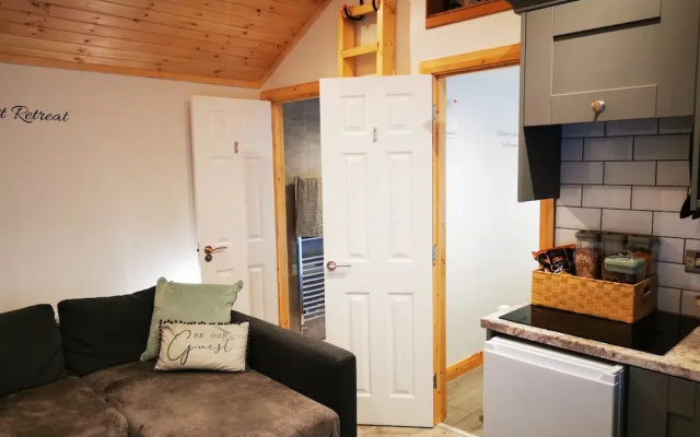 Hottub-nature-familyfriendly-wifi-parking