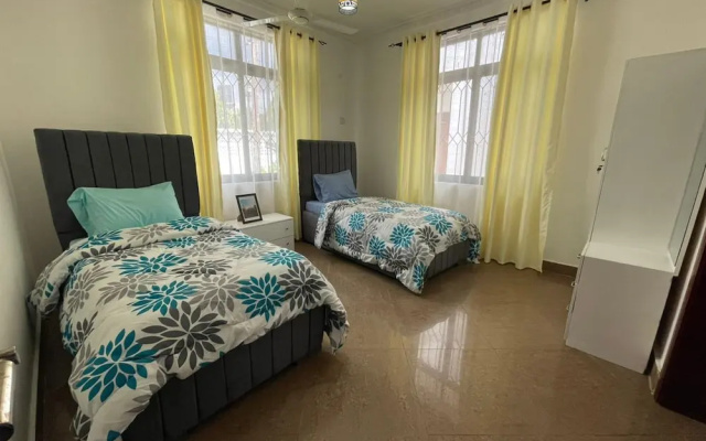 Immaculate 3-bed Apartment in Dar es Salaam