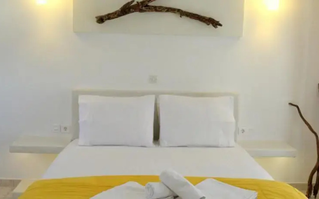 Niki Rooms