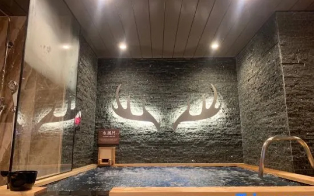 Tendo Rich Hotel