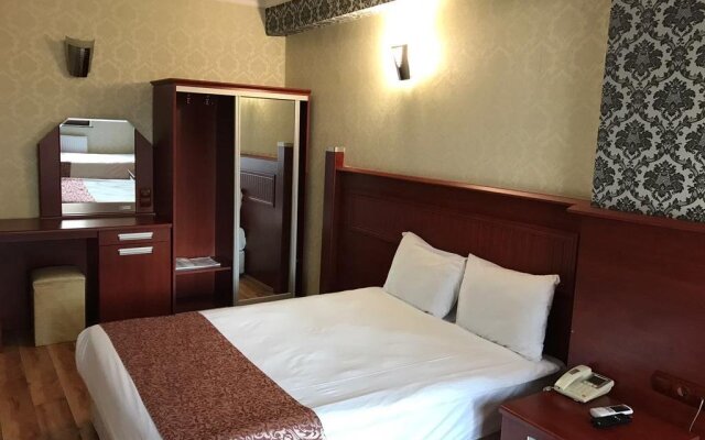 Diamond Hotel комната для гостей