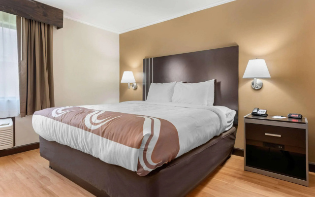 Quality Inn Fairborn near Wright Patterson AFB