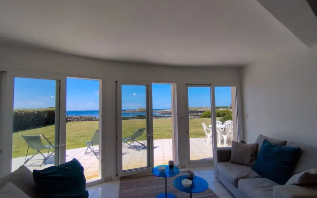 House in Ploudalmezeau With Beach Access