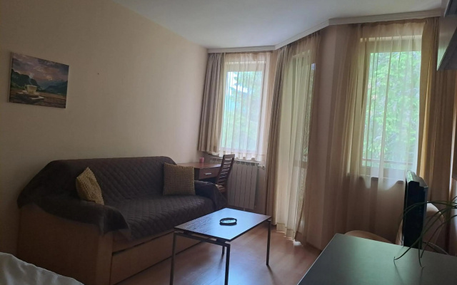Family Studio, Villa park