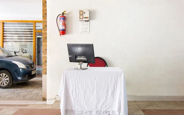 OYO 15936 Hotel Gnr Residency