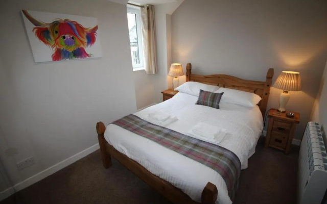 Douglas House Apartments