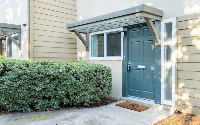 WanderJaunt - Caspian - 2BR - Point Loma
