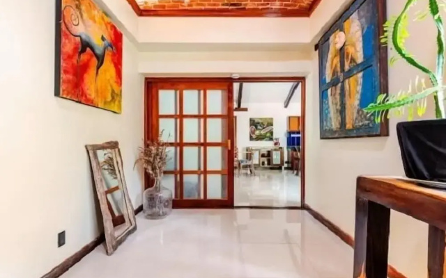 Villa con Piscina y Acceso a Laguna Yalkú, Akumal