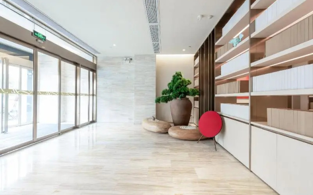 Ji Hotel (Xi'an Zhangba North Road Subway Station)