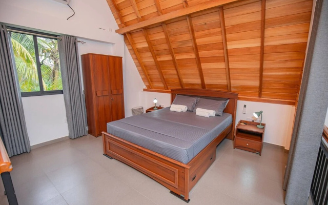 Gone4coastal Cabana B