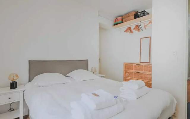 Apartment in Montmartre With 1 Room