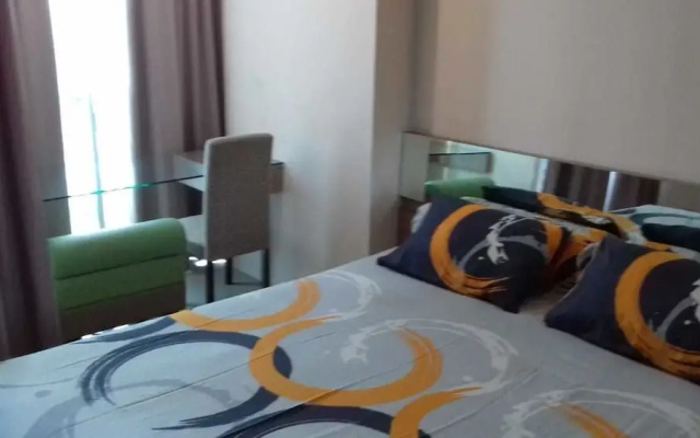 GP Plaza Apartment