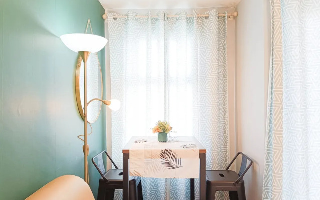 Warm And Homey Studio At Vida View Makassar Apartment