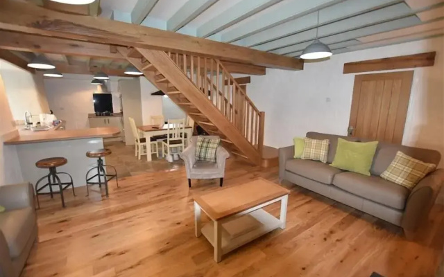 The Old Farmhouse Kitchen