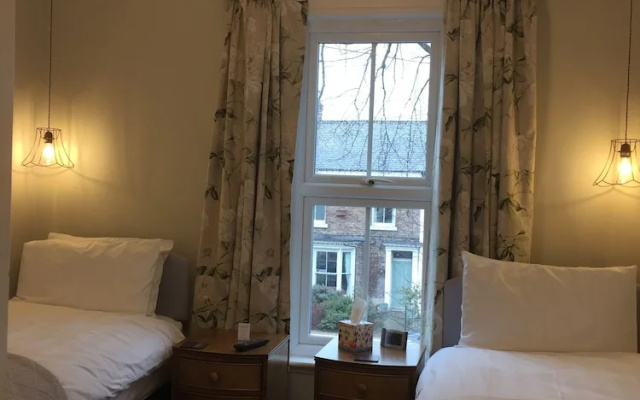 Windsor Guest House