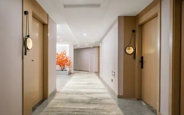Huzhou Great World Hotel