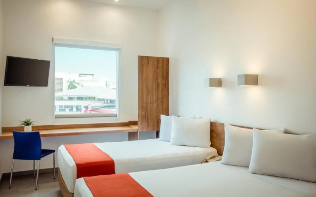One Playa del Carmen