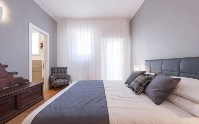 Pitti Palace Apartments
