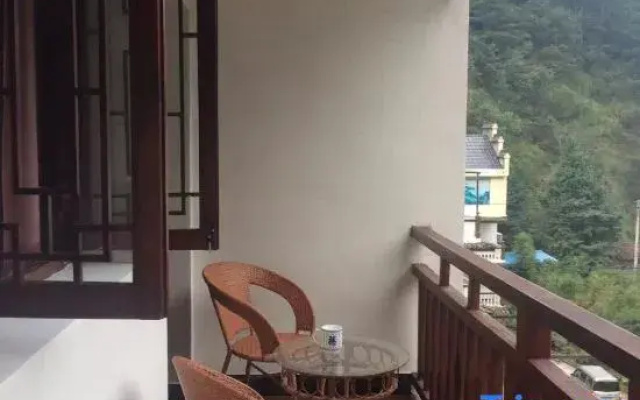 Hangzhou Shenyue Longchuan Homestay