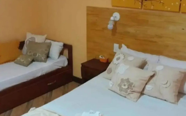 Damaris Hostel