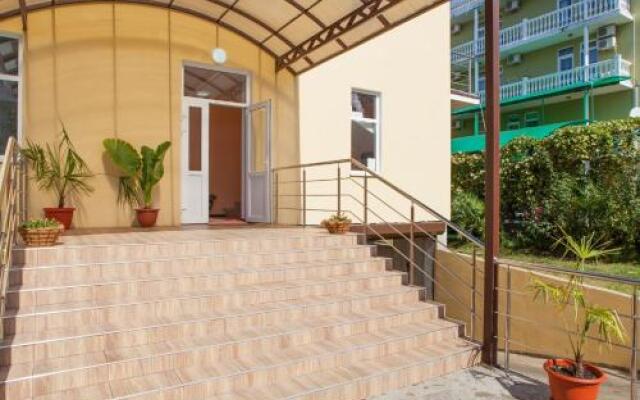 Гостиница Reskator Hotel в Сочи 8 отзывов об отеле, цены и фото номеров - забронировать гостиницу Reskator Hotel онлайн вид на фасад