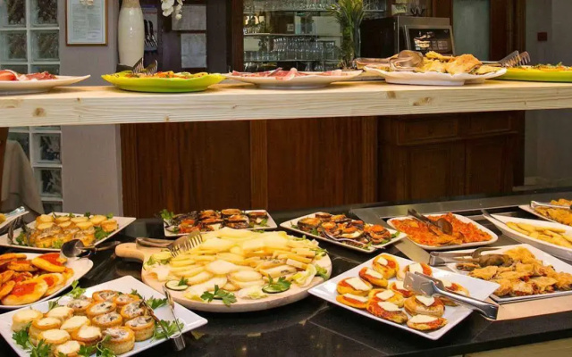 Hotel Lo Squalo
