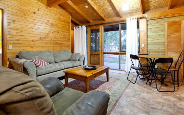 Bayplay Beach Accommodation - 2 locations