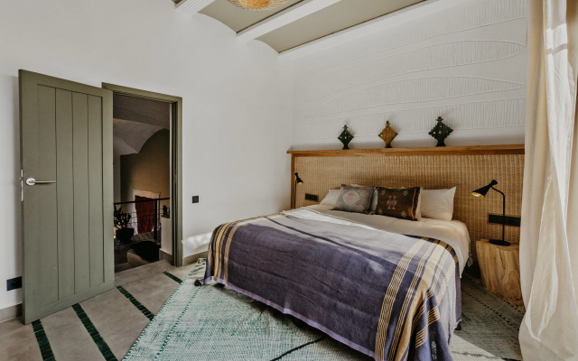 Adama Resort