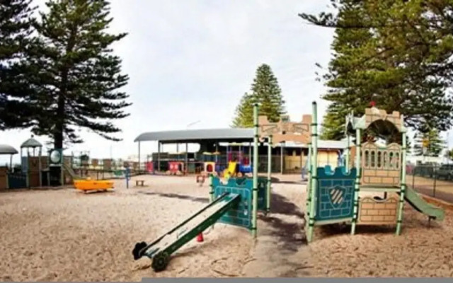 The Block Escape - Ocean Views no 6