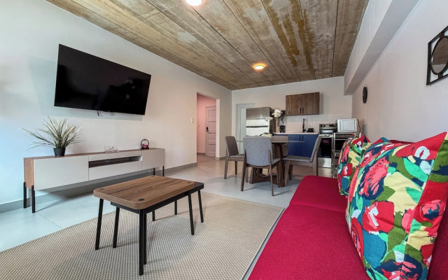 609 Condado Ave