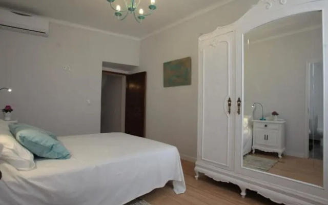 Peaceful Holiday Home in Campanet With Small Private Pool