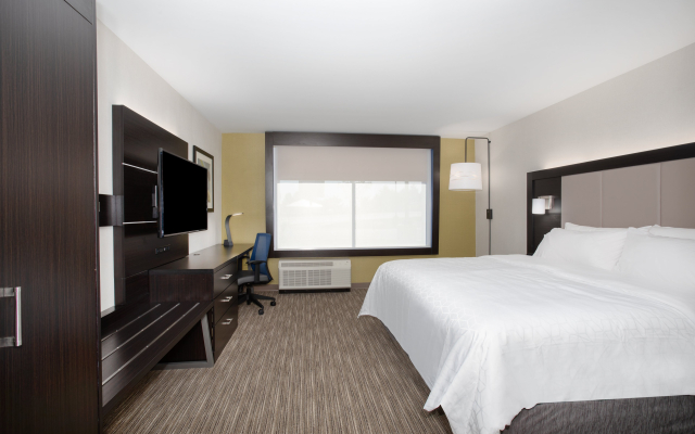 Holiday Inn Express & Suites Ely by IHG