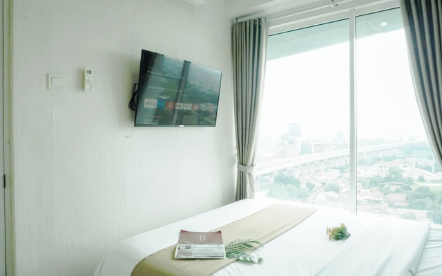 Pleasant And Relaxing 2Br Apartment Grand Kamala Lagoon