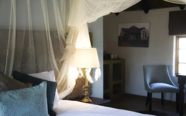 Thatch and Thorn Guest House