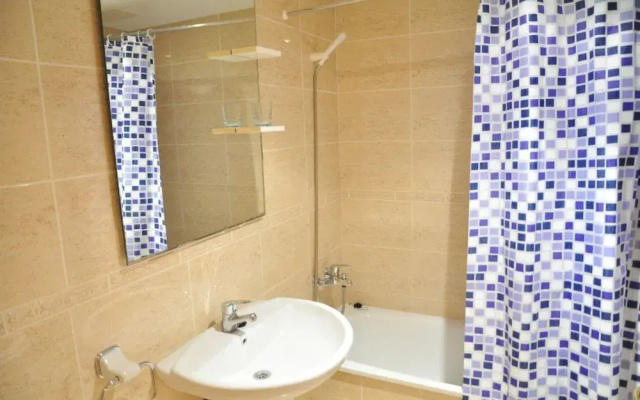 Cambrils Pool View House for 6 Guests