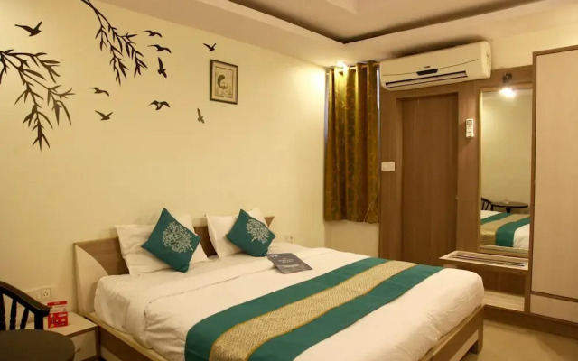OYO 3075 Hotel RK Residency