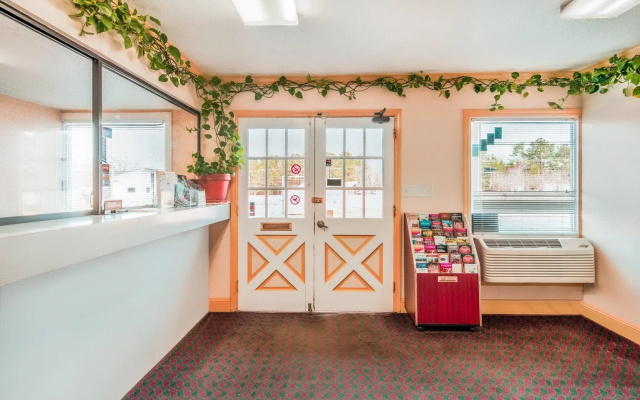OYO Hotel Durham West Hills