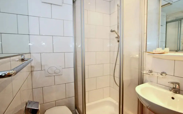 Apartment Near Ski-area in Ischgl With Parking & Views